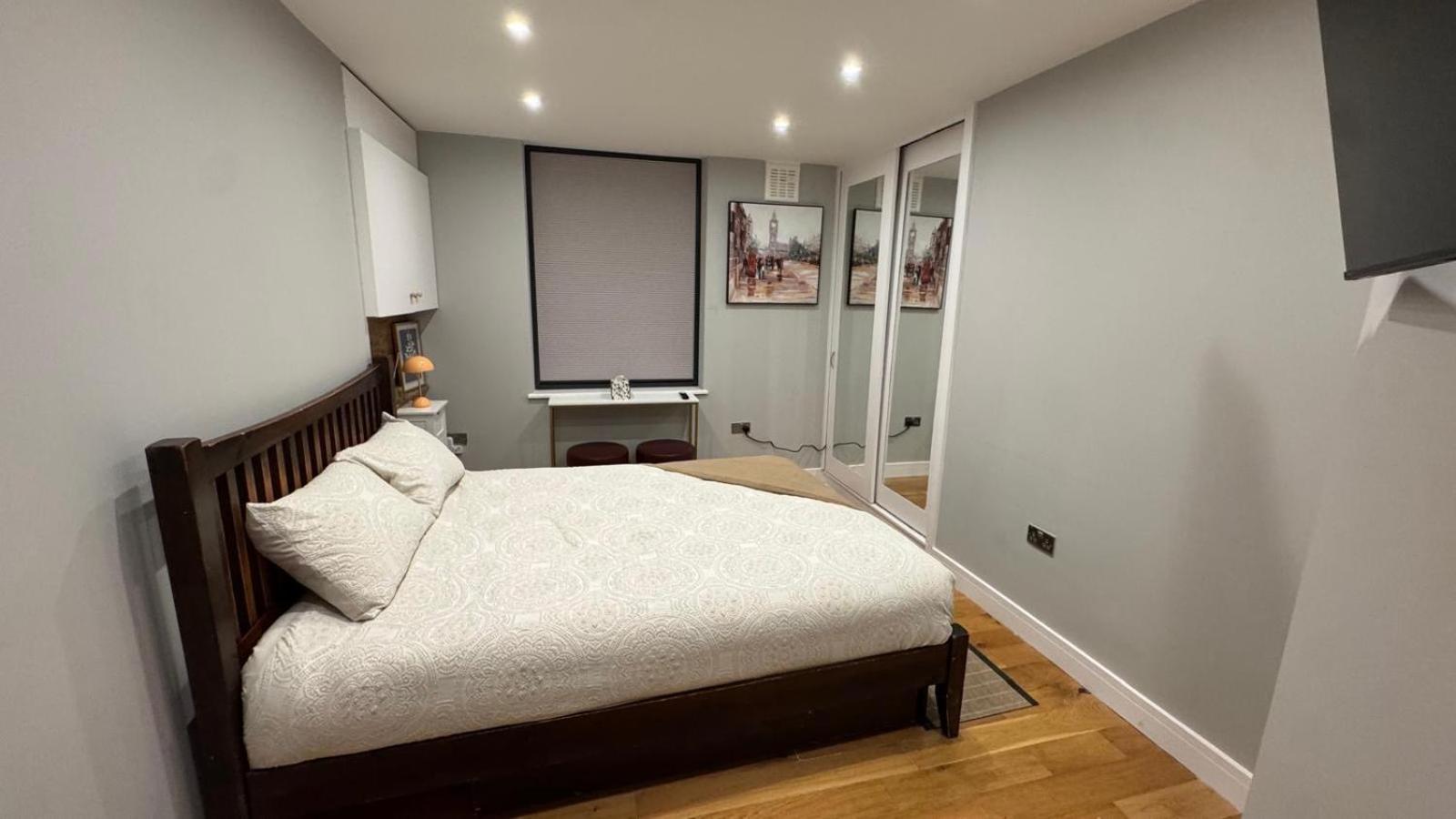 Central Apartment Лондон Экстерьер фото