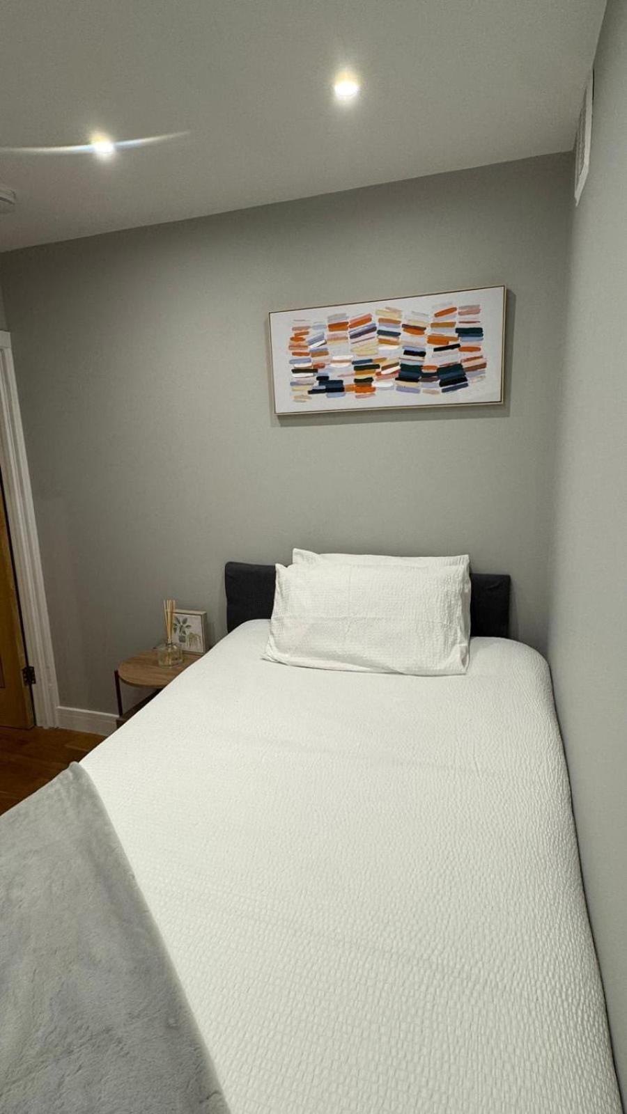 Central Apartment Лондон Экстерьер фото