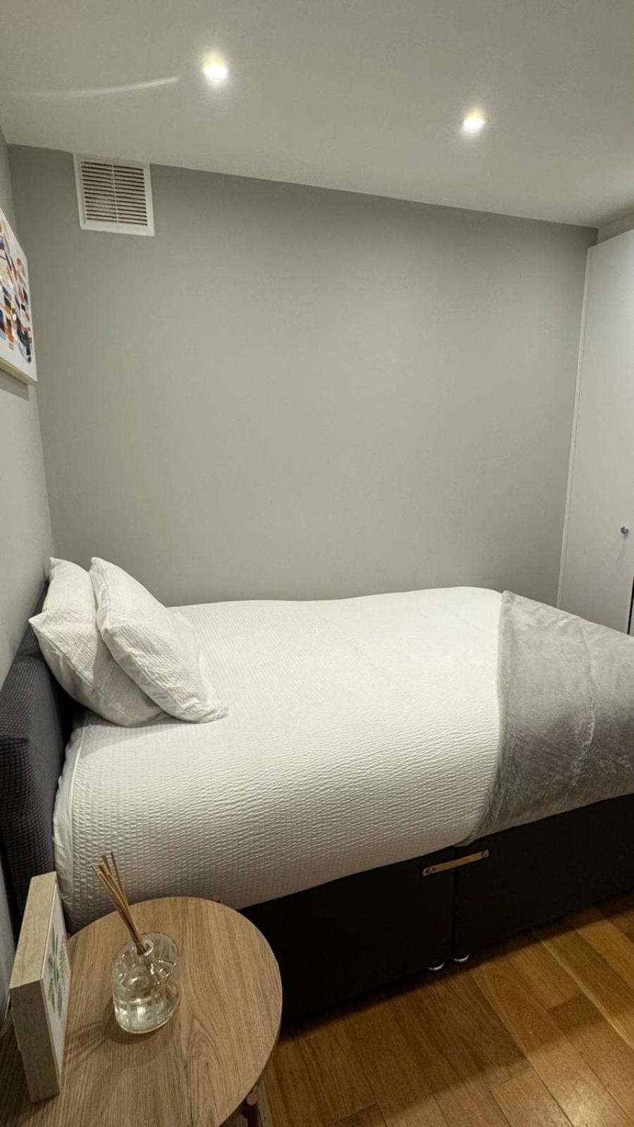 Central Apartment Лондон Экстерьер фото